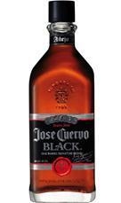 טקילה קוארבו בלאק מדליון 700 מ"ל 